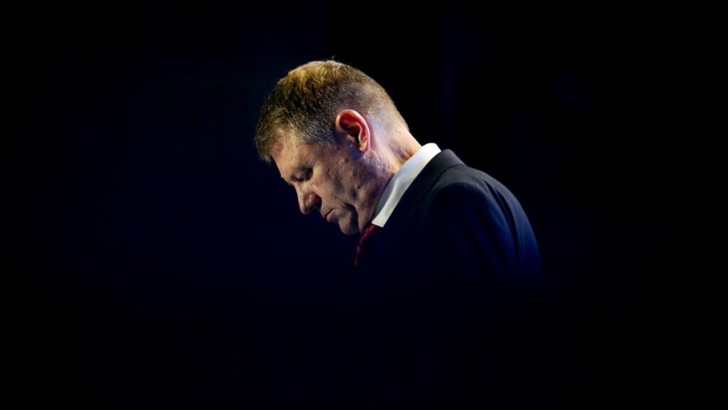 ANAF confirmă preluarea cotei de ½ din imobilul fostului președinte Klaus Iohannis din Sibiu