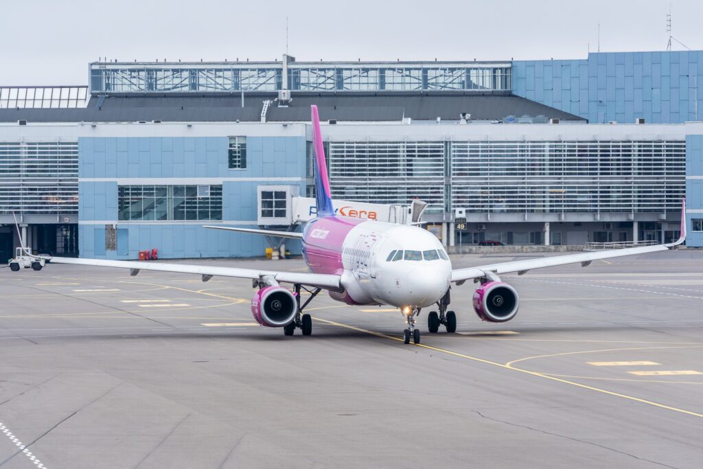 Aeroportul din Vilnius a fost închis din nou din cauza baloanelor meteorologice Aeroportul din Vilnius a fost închis din nou din cauza baloanelor meteorologice