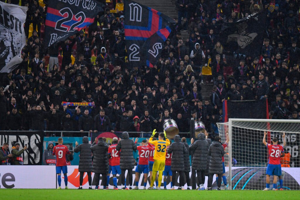 Amenzi de peste 85.000 de lei la meciul FCSB Amenzi de peste 85.000 de lei la meciul FCSB