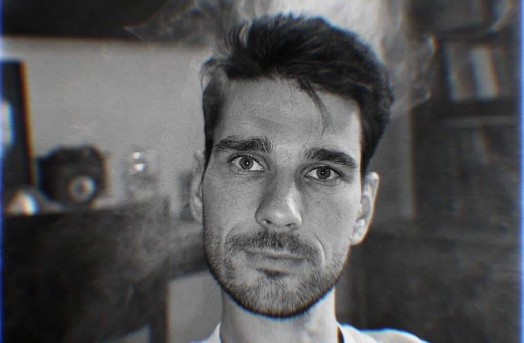 Amintirea prețioasă pe care Anghel Damian o are din copilărie. A vorbit despre mama și tatăl lui Amintirea prețioasă pe care Anghel Damian o are din copilărie: „Tatăl meu a făcut două filme de lungmetraj, de ficțiune, împreună cu mama mea”