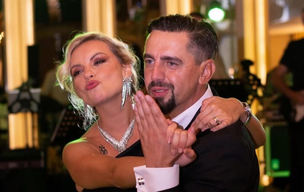 Anunțul făcut de Eliza Natanticu după 15 ani de relație cu Cosmin Natanticu. „Discuțiile pleacă de la lucruri de nimic”