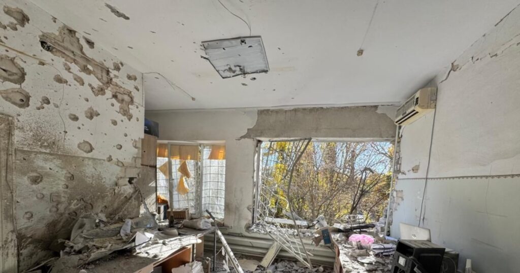 Atac al artileriei rusești asupra unui spital de copii din Herson. Nouă răniți. Printre ei, patru copii și trei cadre medicale