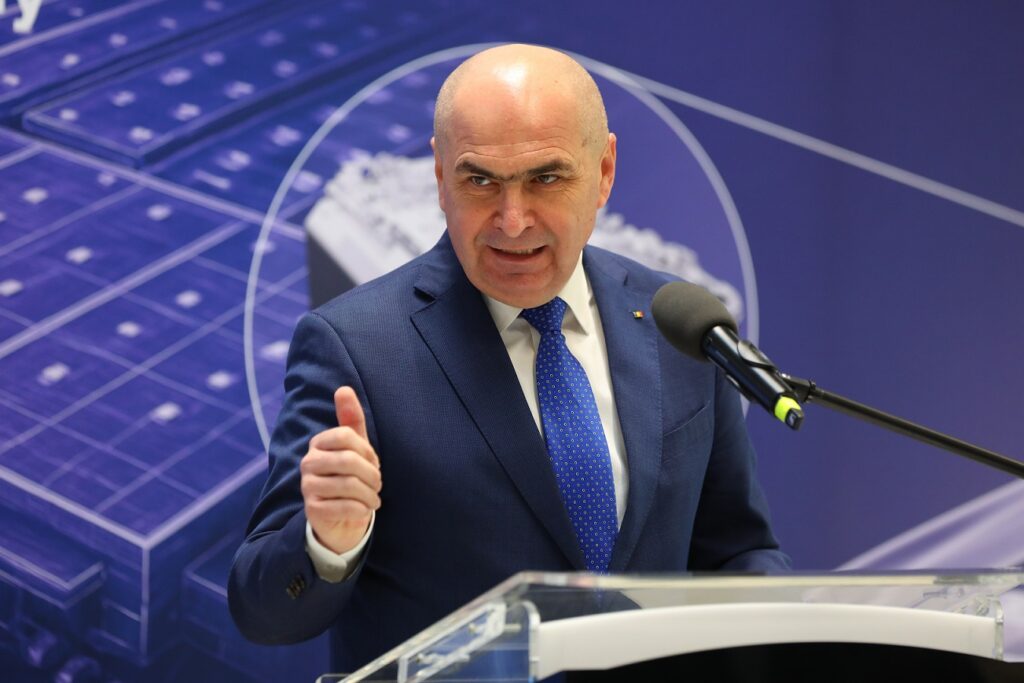 Bolojan răspunde la atacurile lui Grindeanu: Eu pot să plec mâine, PSD să facă majoritate cu AUR