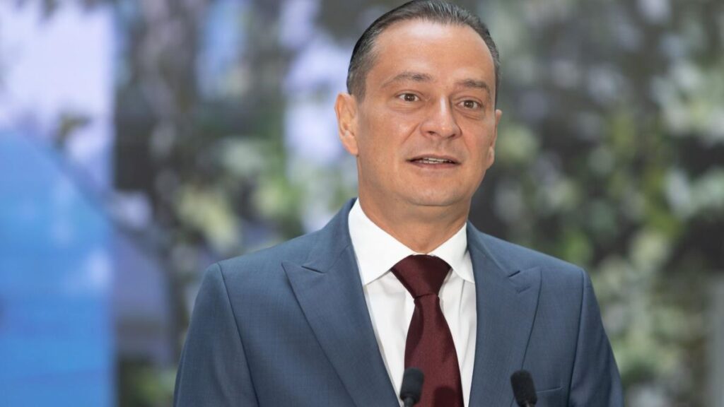 Bucureștiul are nevoie să între într-un proces de depanare Bucureștiul are nevoie să între într-un proces de depanare