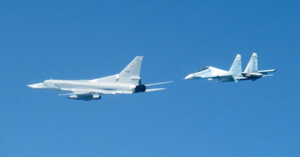 Calcule de Război. Este Vladimir Putin un „tigru de hârtie”? Comparație Rusia-NATO, rachetă cu rachetă, tanc cu tanc Calcule de Război. Este Vladimir Putin un „tigru de hârtie”? Comparație Rusia-NATO, rachetă cu rachetă, tanc cu tanc