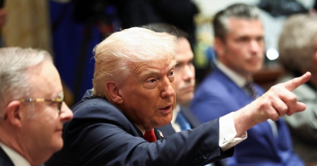 Casa Albă declară că nu are planuri imediate pentru o întâlnire Trump-Putin, în contextul stagnării discuțiilor diplomatice