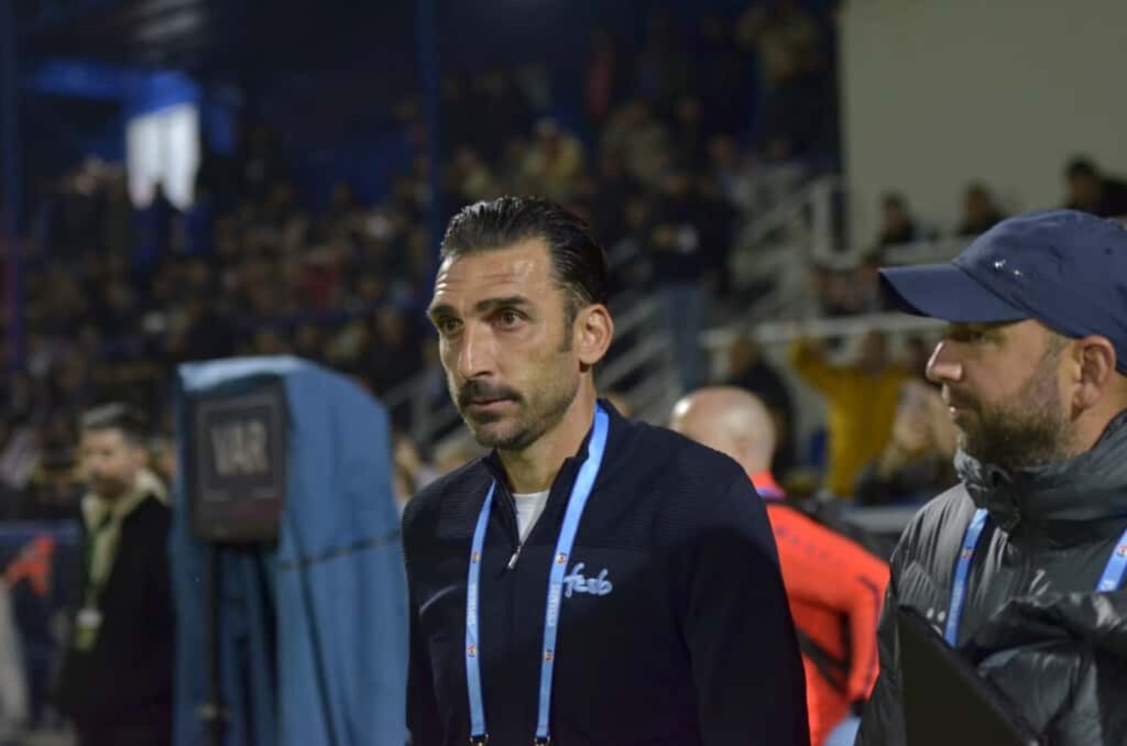 Charalambous, pus la zid după eșecul dureros al lui FCSB cu Metaloglobus: „Dacă nu-ți dai demisia, înseamnă că nu-ți respecți suporterii!”