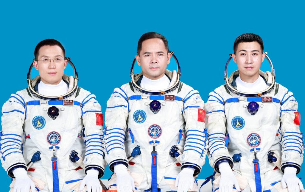 China va trimite cel mai tânăr astronaut chinez în spațiu China va trimite cel mai tânăr astronaut chinez în spațiu