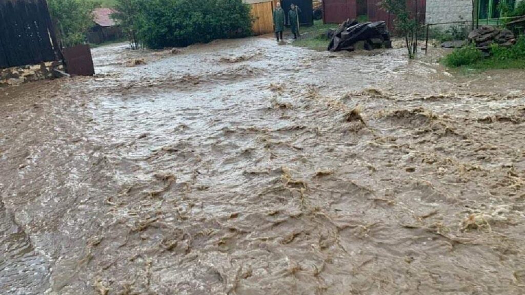 Cod roșu de inundații. Risc major în sudul țării