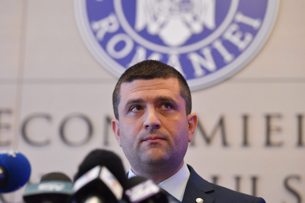 Cu toţii trebuie să înţelegem, chiar şi USR, că lumea aşteaptă măsuri a doua zi