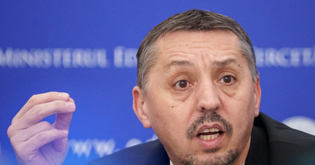 Daniel David cere sprijin politic pentru salvarea educației. „Anul 2025, probabil cel mai periculos an pentru țară după Revoluţia din 1989”