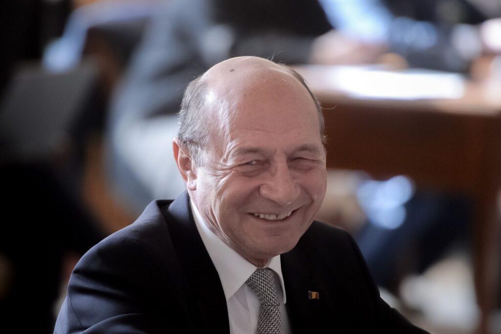 De ce a susținut Traian Băsescu că afacerea Călin Georgescu e una românească? - Analiză video