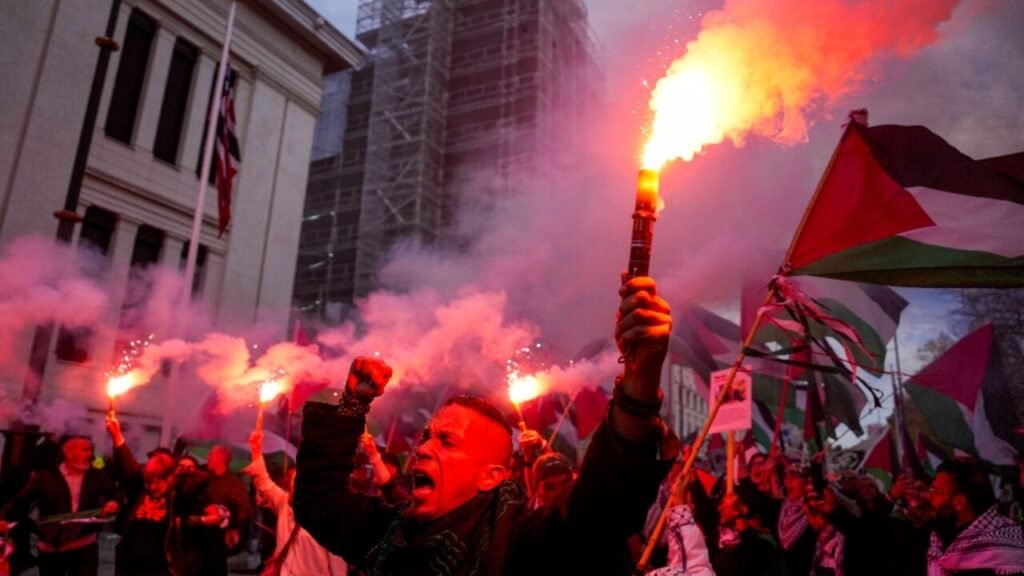 Demonstrații pro-palestiniene la meciul Norvegia