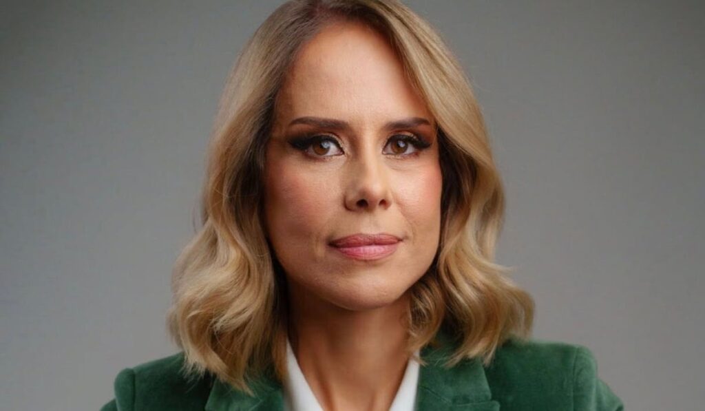 Desertul de toamnă recomandat de Mihaela Bilic. Are doar 80 de calorii și poate fi consumat și de diabetici Desertul de toamnă recomandat de Mihaela Bilic. Are doar 80 de calorii și poate fi consumat și de diabetici
