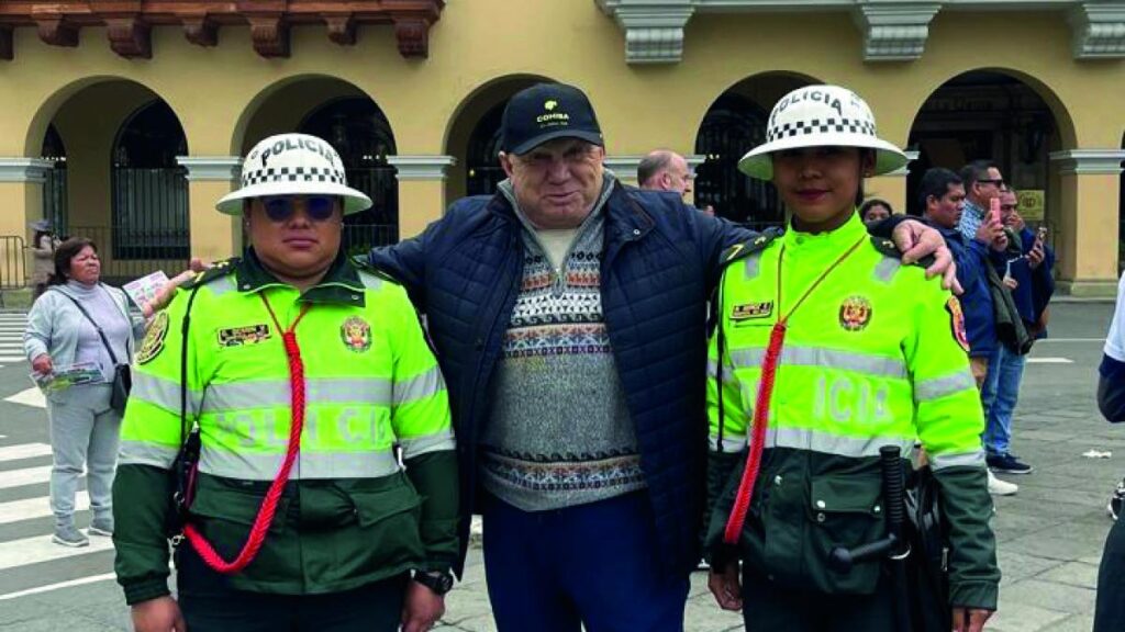 Discreția ordinii într-un loc viu Discreția ordinii într-un loc viu