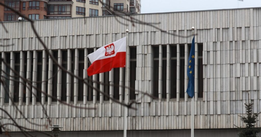 Doi ruși sunt judecați în Polonia pentru că au spionat pentru Rusia
