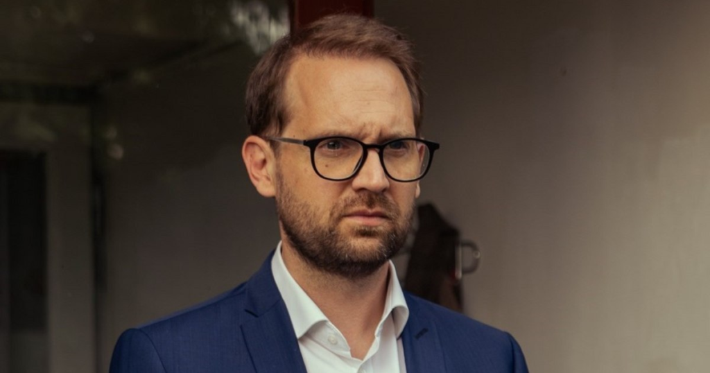 Dominic Fritz: „Nu putem să ne lăsăm șantajați de unii magistrați”. Ce spune despre social-democrați: „Vor să oscileze între opoziție și guvernare”