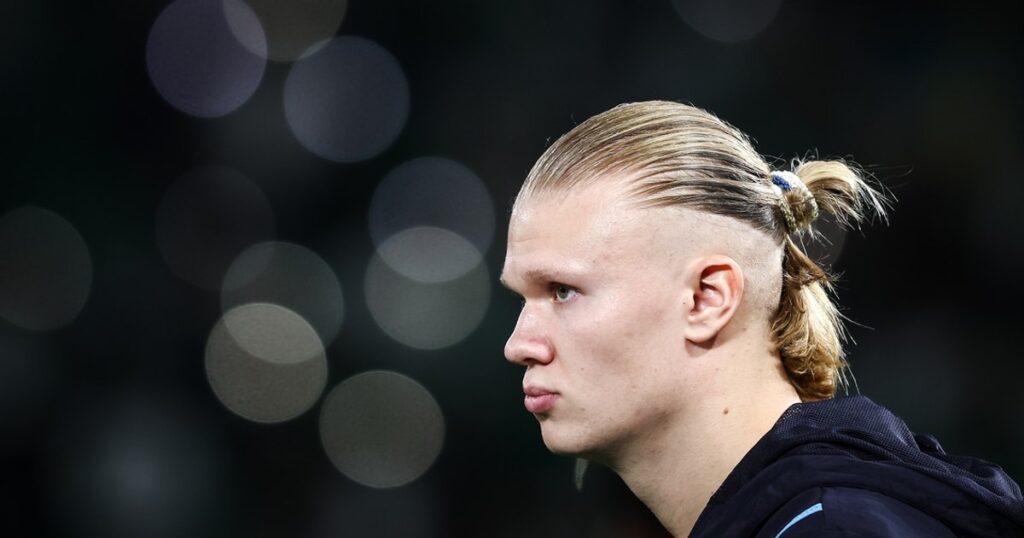 Erling Haaland a dezvăluit băutura care îl face atât de puternic. Lichidul nu se găsește în comerț Erling Haaland a dezvăluit băutura care îl face atât de puternic. Lichidul nu se găsește în comerț