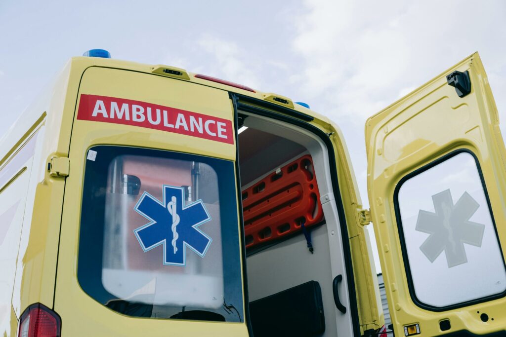 Explozie la un laborator universitar din Teheran: o persoană a murit şi patru au fost rănite
