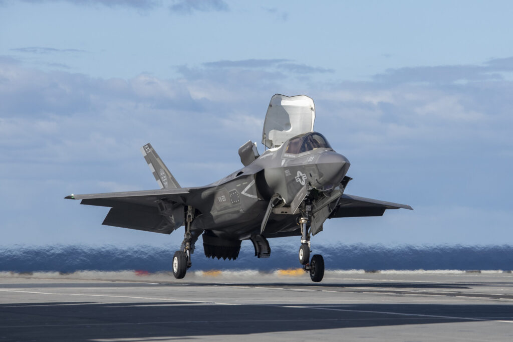 F-35, nave arctice, drone și cabluri submarine, în valoare de 13,7 miliarde de dolari