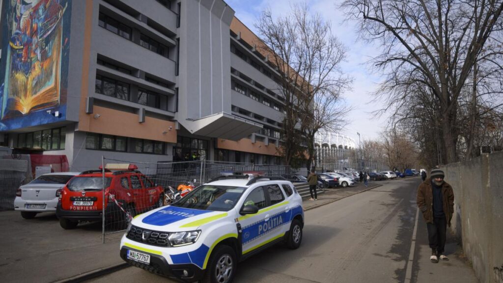 Falsă amendă de 2.500 lei în numele Poliției. Utilizatorii, trimiși pe pagini falsă de plăți Falsă amendă de 2.500 lei în numele Poliției. Utilizatorii, trimiși pe pagini falsă de plăți