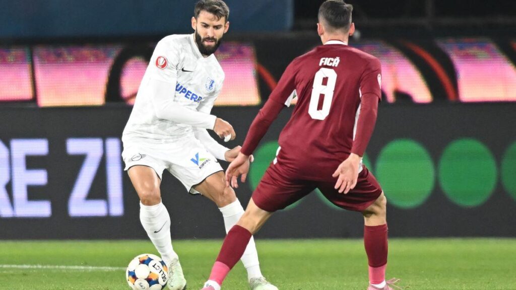 Farul Constanţa a învins CFR cu 2-0 şi a întrerupt seria neagră Farul Constanţa a învins CFR cu 2-0 şi a întrerupt seria neagră