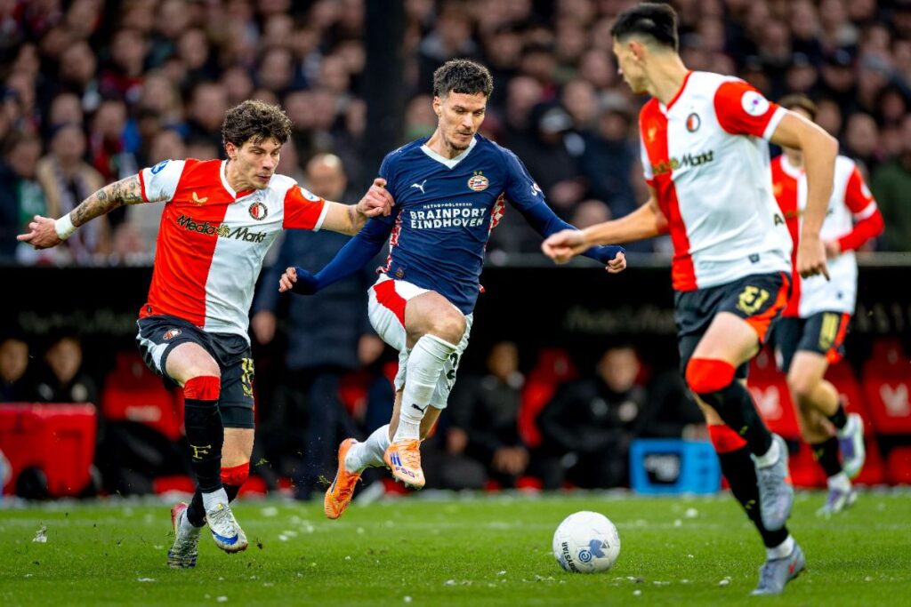 Fortuna Sittard, un nou duel în campionat pentru Dennis Man » Echipe probabile Fortuna Sittard, un nou duel în campionat pentru Dennis Man » Echipe probabile
