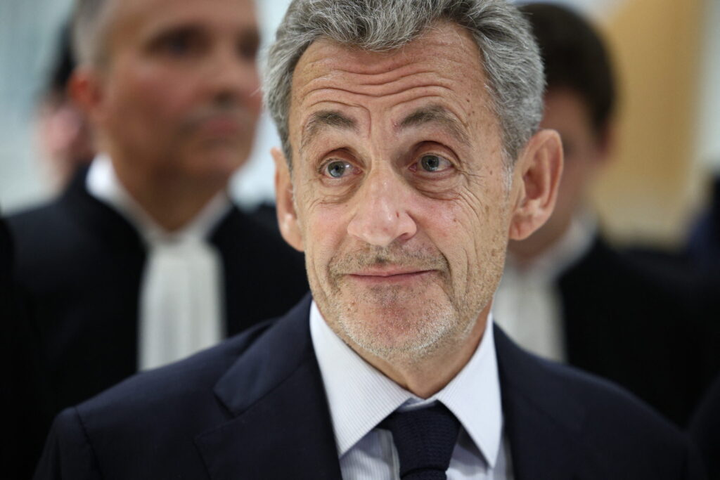 Fostul președinte al Franței, Nicolas Sarkozy, va beneficia de protecție permanentă a poliției în închisoare