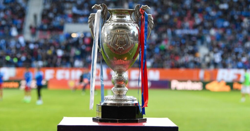 Gloria Bistrița – FCSB se joacă cu casa închisă: “Interes enorm” Gloria Bistrița – FCSB se joacă cu casa închisă: "Interes enorm"