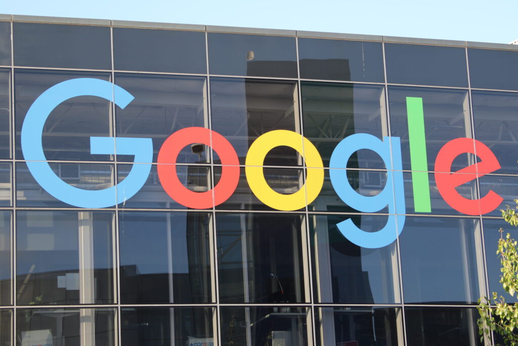 Google și Anthropic, un acord privind serviciile cloud în valoare de zeci de miliarde de dolari