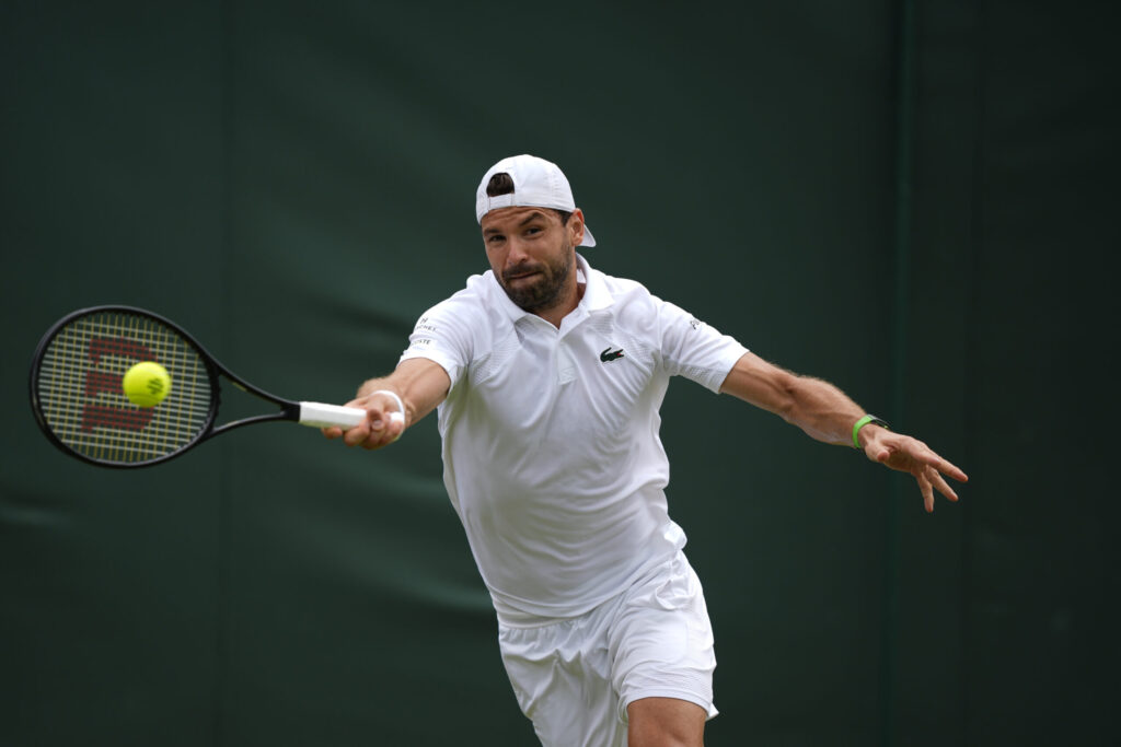 Grigor Dimitrov revine pe teren, după trei luni de pauză din cauza unei accidentări Grigor Dimitrov revine pe teren, după trei luni de pauză din cauza unei accidentări