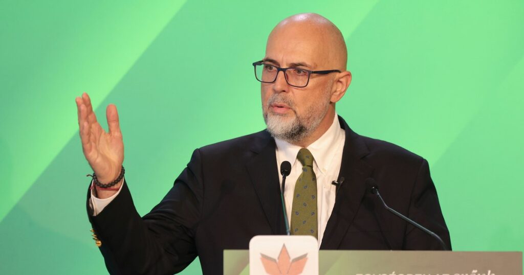 Kelemen Hunor admite că există dispute în coaliție: „Nicu şi Marcel au avut altă relaţie” Kelemen Hunor admite că există dispute în coaliție: „Nicu şi Marcel au avut altă relaţie”