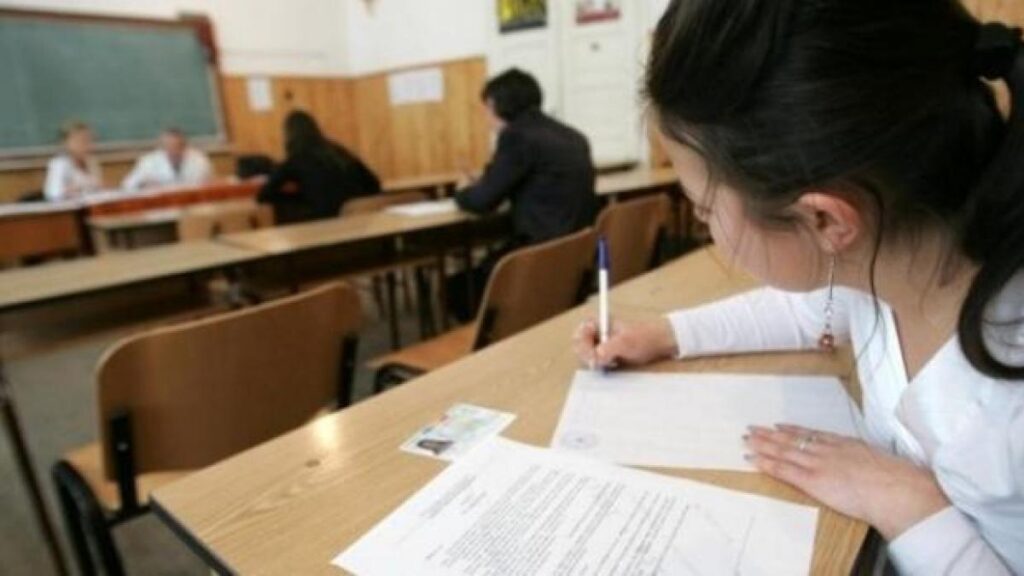 Limba română: Ce înseamnă cuvântul „colocvial”? Limba română: Ce înseamnă cuvântul „colocvial”?