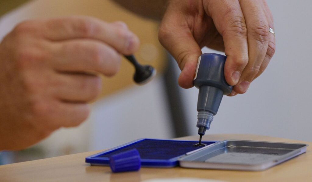 Alegeri locale parțiale 2025. Lista localităților unde românii ies la vot pe 7 decembrie 2025