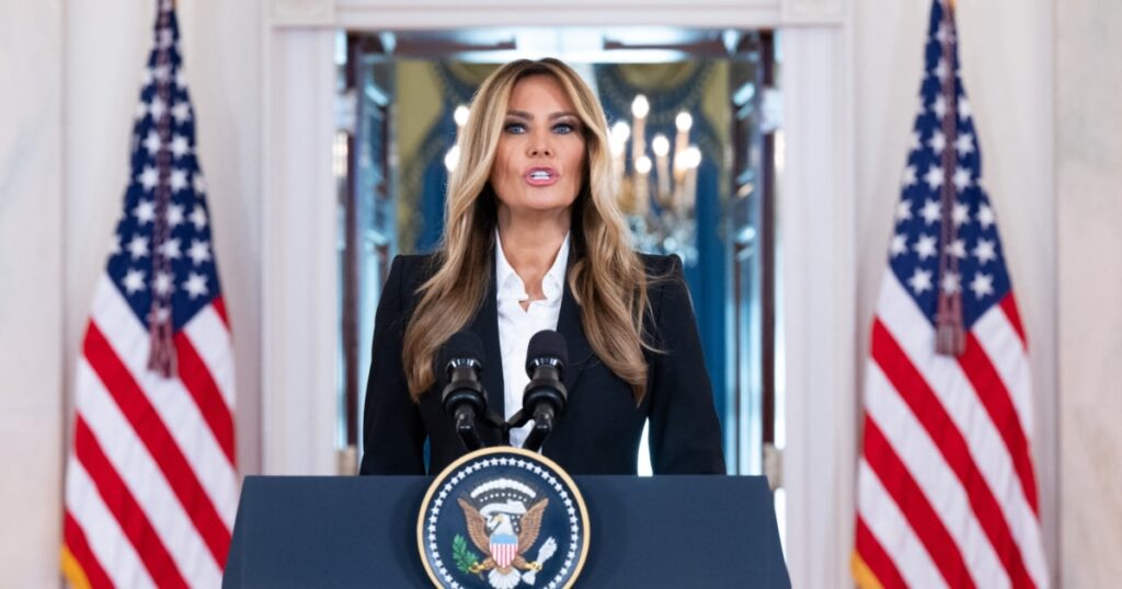 Melania Trump anunță că opt copii ucraineni s-au reunit cu familiile lor în urma discuțiilor pe care le-a avut cu Putin