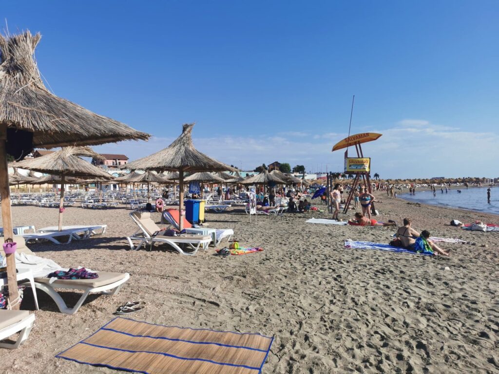 Ministrul Mediului: Chiriile pentru plajele de pe litoral erau atât de mici încât se recuperau într-o zi