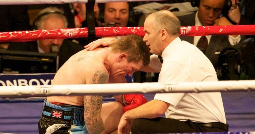 Modul șocant în care a murit boxerul Ricky Hatton. Pugilistul a fost găsit fără suflare în casă de managerul său