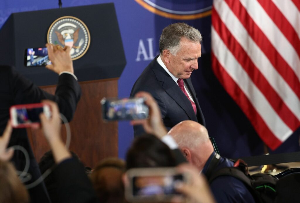 Negocierile de pace din Egipt, ziua a treia / Steve Witkoff și Jared Kushner, emisarii lui Trump, ajung la Sharm-el-Sheik și nu pleacă până nu se ajunge la un acord