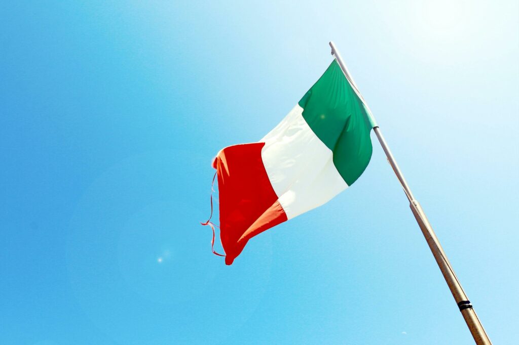 O companie din Italia furnizează Rusiei materie primă pentru rachete Iskander-M