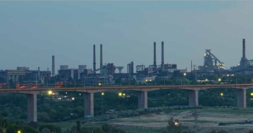 O companie din Turcia propune investiții de 300 de milioane de dolari la combinatul siderurgic din Galați