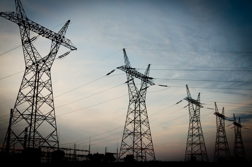 Percepția populației asupra cauzelor crizei energetice s-a diversificat. Gazele din Marea Neagră sunt văzute ca simbol al independenței energetice Percepția populației asupra cauzelor crizei energetice s-a diversificat. Gazele din Marea Neagră sunt văzute ca simbol al independenței energetice