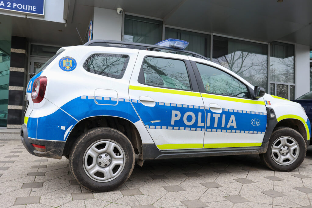 Poliția Română a derulat aproape 2.800 de acțiuni în școli pentru prevenirea violenței și creșterea siguranței elevilor