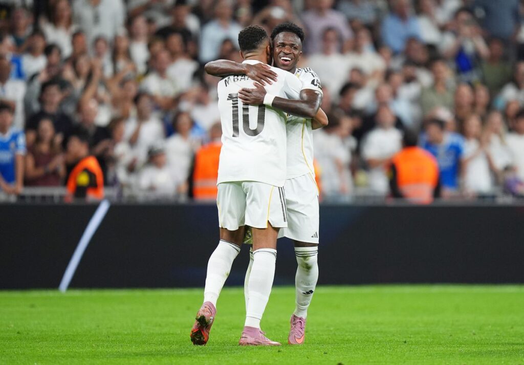 Real Madrid - Villarreal 3-1 » Vinicius și Mbappe au adus victoria „galacticilor”, iar trupa lui Xabi Alonso revine pe prima poziție în Spania