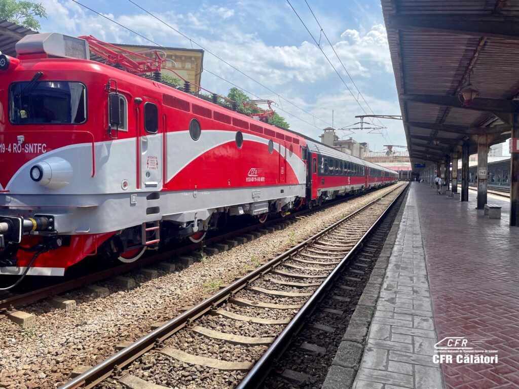 Reducerea de 90% la transportul feroviar pentru studenți, doar de acasă la facultate. Reacția ANOSR