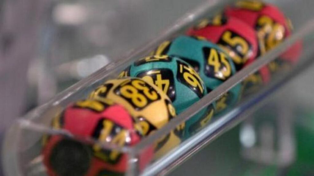Rezultate LOTO 6/49 joi 23 octombrie 2025. Numerele câștigătoare extrase astăzi