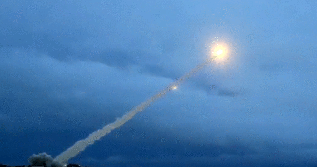 Rusia a testat cu succes o noua rachetă de croazieră cu propulsie nucleară Rusia a testat cu succes o noua rachetă de croazieră cu propulsie nucleară