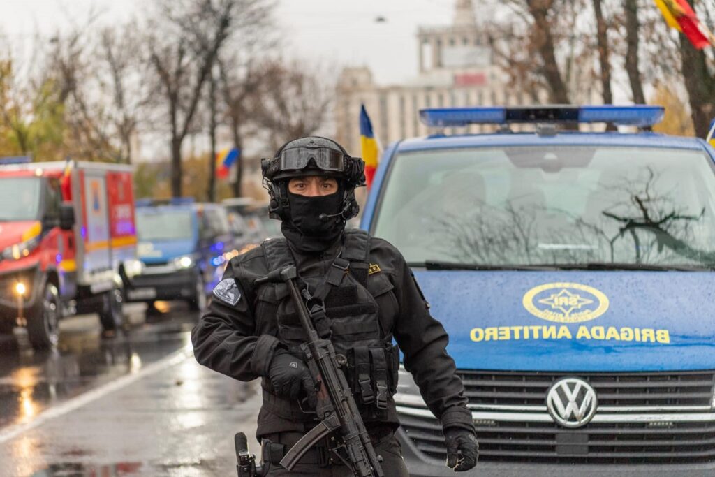 SRI a dejucat o tentativă de sabotaj orchestrată de Rusia pe teritoriul României. Dispozitive incendiare au fost puse în colete, care trebuiau detonate de la distanță