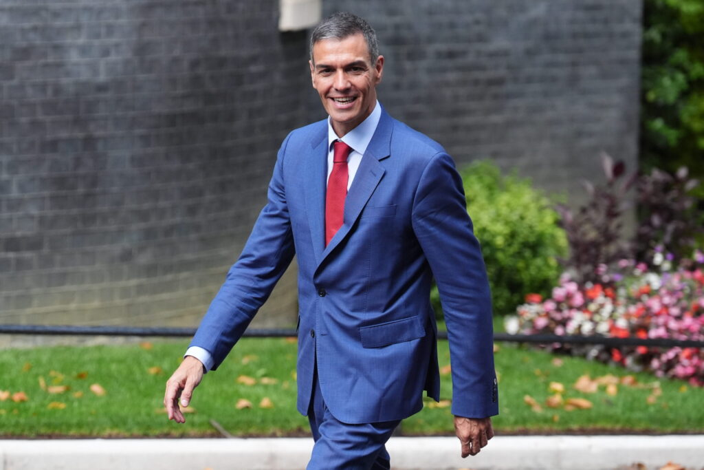 Salariu minim comun pentru toți muncitorii din Uniunea Europeană, propus de Președintele Guvernului spaniol