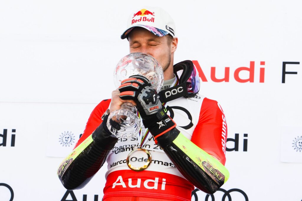 Schi alpin. Elvețianul Marco Odermatt câștigă slalomul uriaș de la Sölden, în debutul Cupei Mondiale Schi alpin. Elvețianul Marco Odermatt câștigă slalomul uriaș de la Sölden, în debutul Cupei Mondiale