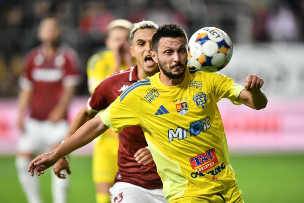Și-a „dinamitat” colegii după Rapid Și-a „dinamitat” colegii după Rapid
